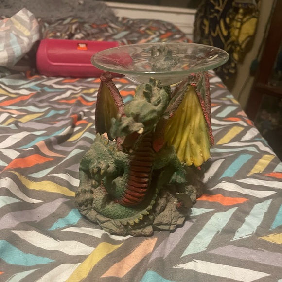 Tea light goes on bottom with wax in glass bowl or oil - Picture 2 of 3